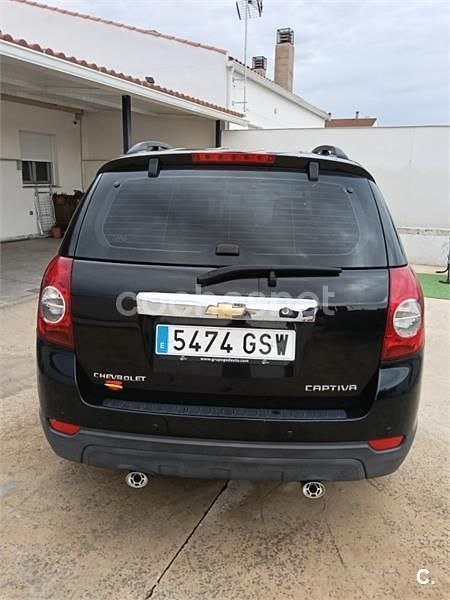 Negro Usado 2010 Chevrolet Captiva SUV | 5000 € (Buen precio) - Imagen 1/4