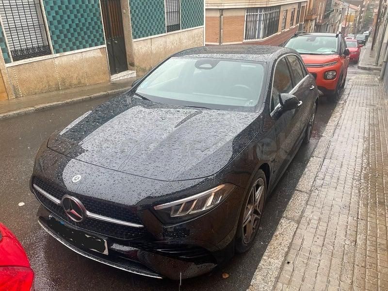 Usado Mercedes A200 150 CV (110 kW) 2025 Negro Berlina