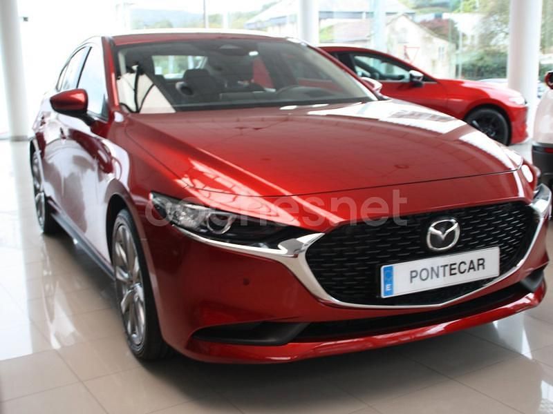 Nuevo Mazda 3 Center-Line 140 CV (102 kW) 2025 Rojo Berlina