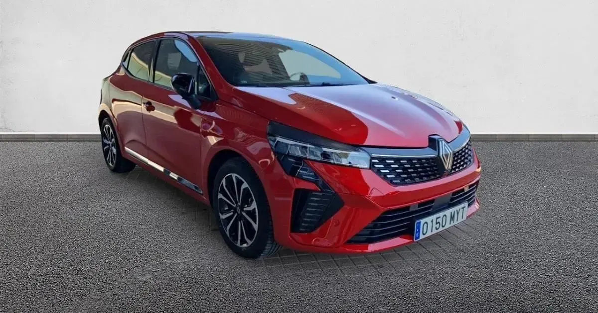Usado Renault Clio Techno 100 CV (73 kW) 2025 Utilitario