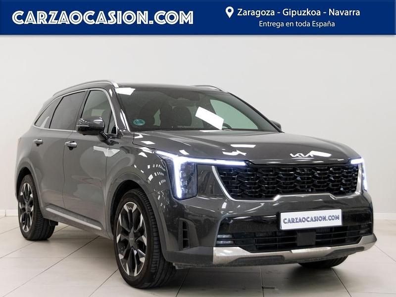 Gris / plata Usado 2024 Kia Sorento SUV | 46.900 € (Caro) - Imagen 1/4