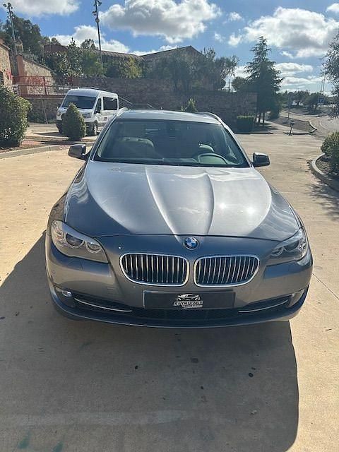 Usado 2011 BMW 520 Berlina | 12.500 € (Precio justo) - Imagen 1/4