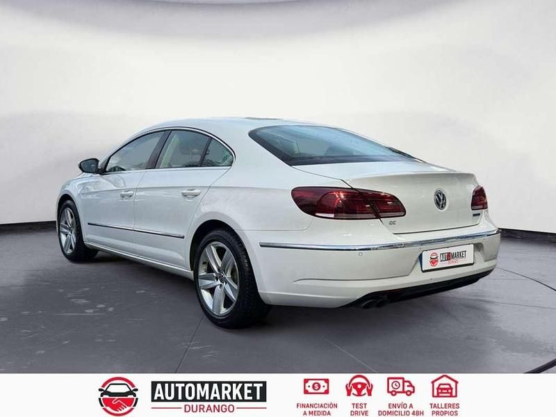Usado VW Passat 140 CV (102 kW) 2012 Negro Coupe