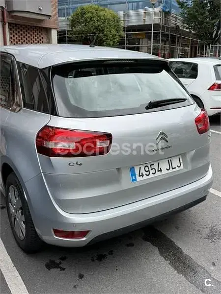 Usado Citroën C4 Picasso Live 130 CV (95 kW) 2016 Gris / plata Monovolumen