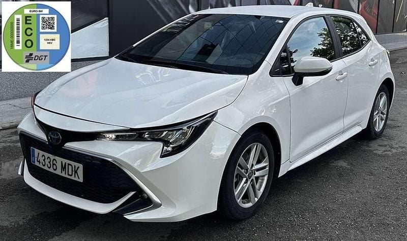 Blanco Usado 2022 Toyota Corolla Active Utilitario | 17.900 € (Super precio) - Imagen 1/4