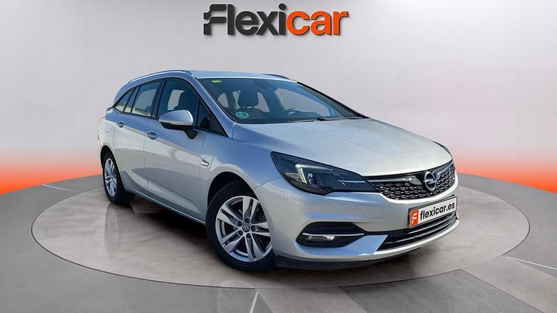 Usado Opel Astra GS Line 122 CV (89 kW) 2020 Gris Berlina