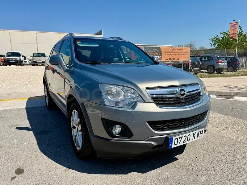 Usado Opel Antara Excellence 163 CV (119 kW) 2012 Gris / plata SUV