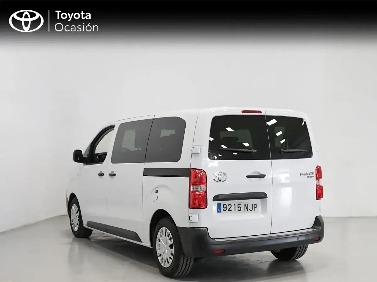 Usado Toyota Proace Verso 145 CV (106 kW) 2025 Blanco Familiar