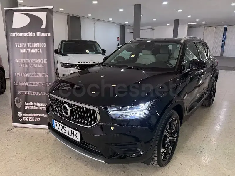 Usado Volvo XC40 Inscription 163 CV (119 kW) 2020 Negro SUV