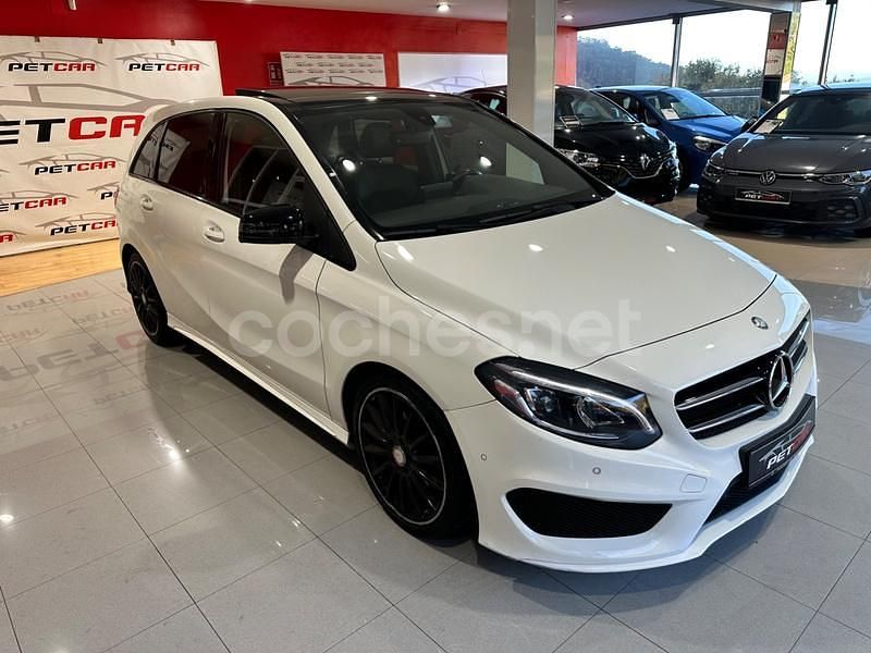 Usado Mercedes B200 AMG line 136 CV (100 kW) 2016 Blanco Monovolumen