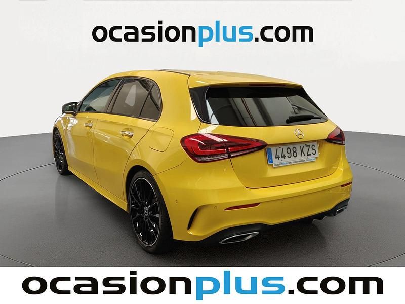 Usado Mercedes A190 AMG 190 CV (139 kW) 2019 Amarillo Utilitario