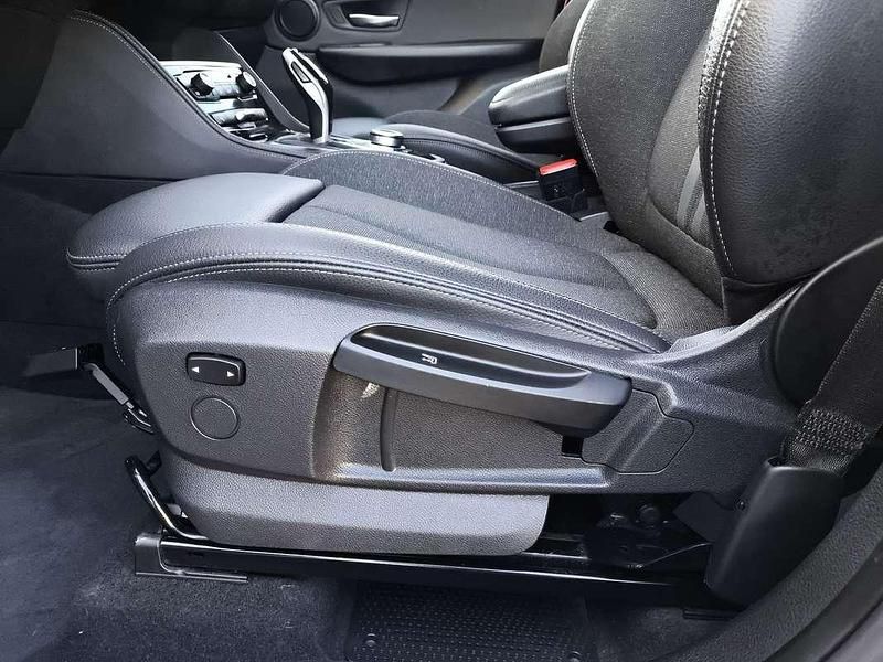 Usado BMW 216 Gran Tourer 116 CV (85 kW) 2020 Rojo Monovolumen