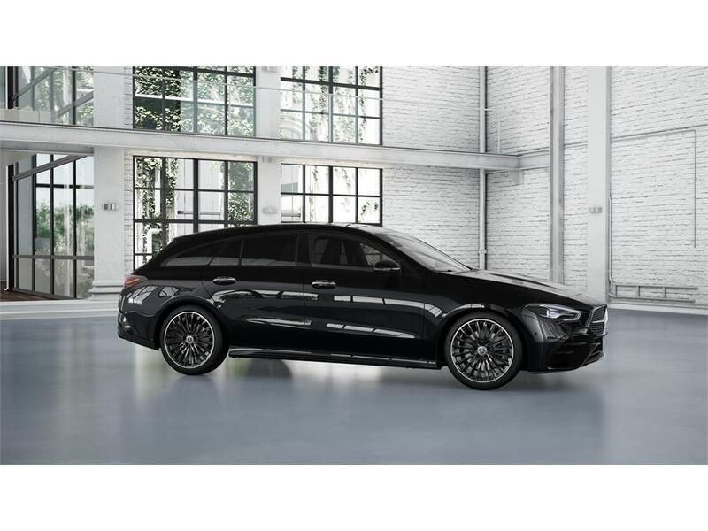 Usado Mercedes CLA220 190 CV (139 kW) 2024 Negro cosmos Berlina