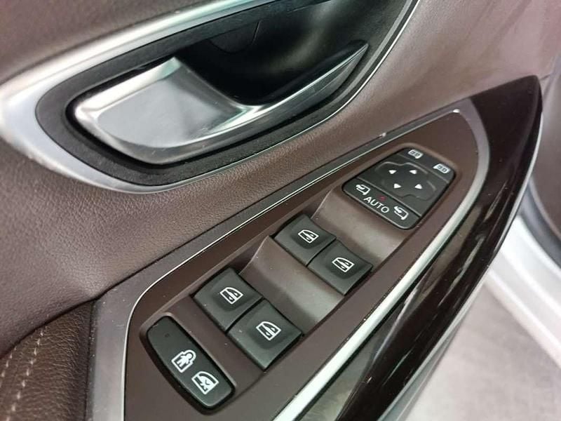 Usado Renault Espace LIMITED 160 CV (117 kW) 2019 Gris Monovolumen