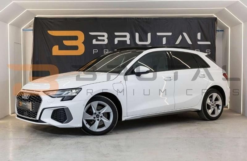 Blanco Usado 2022 Audi A3 Sportback e-tron S-Line Utilitario | 29.390 € (Caro) - Imagen 1/4
