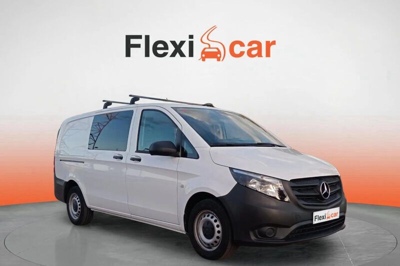 Blanco Usado 2021 Mercedes Vito Monovolumen | 25.290 € (Precio justo) - Imagen 1/4
