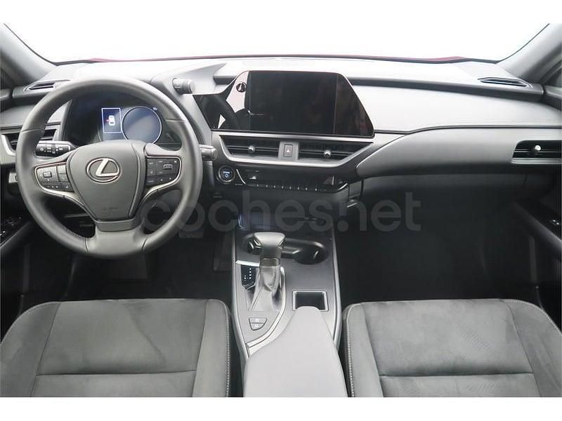 Usado Lexus UX 184 CV (135 kW) 2024 Rojo SUV