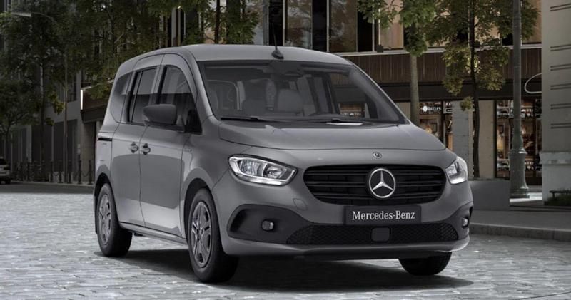 Usado Mercedes eCitan 89 kW (122 CV) 2024 Gris Familiar