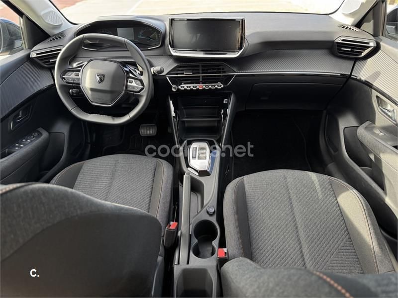 Usado Peugeot 208 Style 110 CV (80 kW) 2025 Negro Utilitario