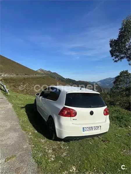 Usado VW Golf VI GTI 200 CV (147 kW) 2008 Blanco Utilitario