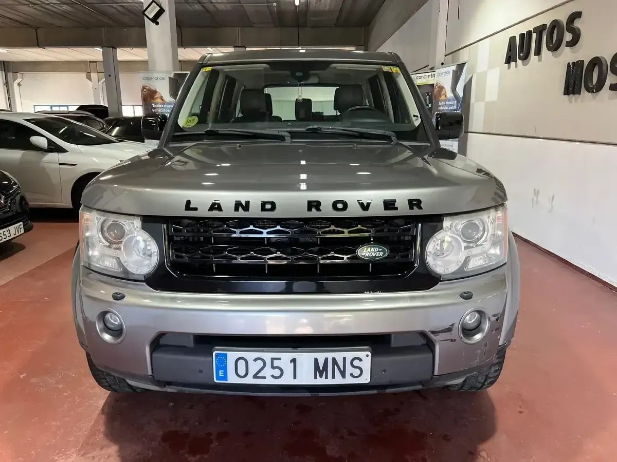 Usado Land Rover Discovery HSE 211 CV (155 kW) 2011 Marrón SUV