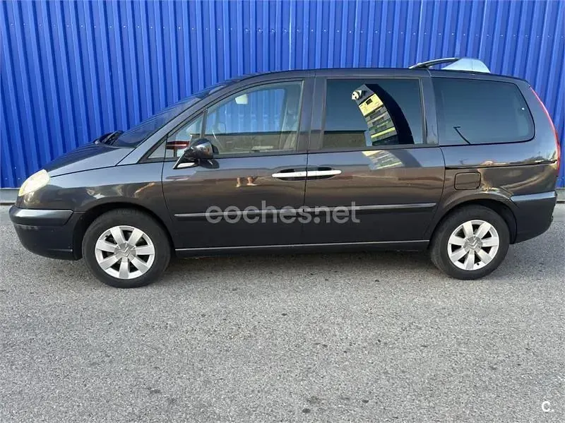 Usado Citroën C8 130 CV (95 kW) 2006 Gris / plata Monovolumen