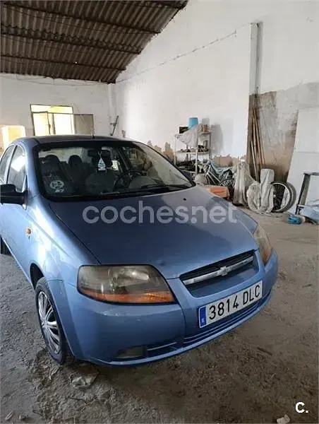Usado Chevrolet Kalos SE 83 CV (61 kW) 2005 Azul Berlina