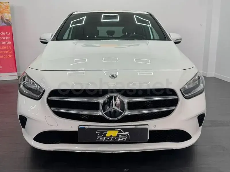 Usado Mercedes B200 150 CV (110 kW) 2021 Blanco Utilitario