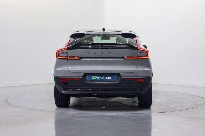 Usado Volvo EC40 Plus 185 kW (252 CV) 2024 Gris SUV