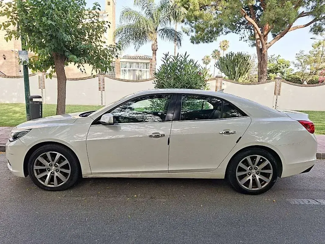 Usado Chevrolet Malibu LTZ 167 CV (122 kW) 2013 Blanco Berlina