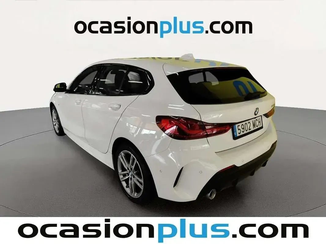 Usado BMW 116 116 CV (85 kW) 2022 Blanco Utilitario