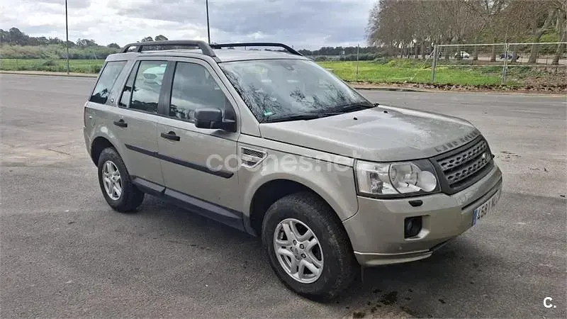 Usado Land Rover Freelander 2 S 150 CV (110 kW) 2012 Gris / plata SUV