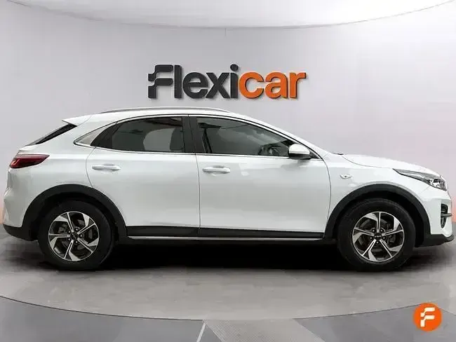 Usado Kia XCeed 120 CV (88 kW) 2022 Blanco SUV