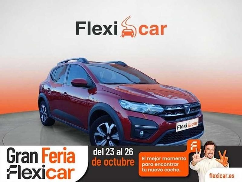 Rojo Usado 2022 Dacia Sandero Essentiel Utilitario | 10.490 € (Buen precio) - Imagen 1/4