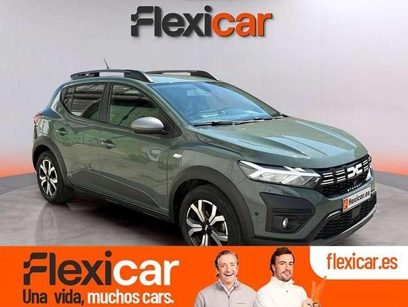 Verde Usado 2023 Dacia Sandero Expression Utilitario | 15.490 € (Precio justo) - Imagen 1/4
