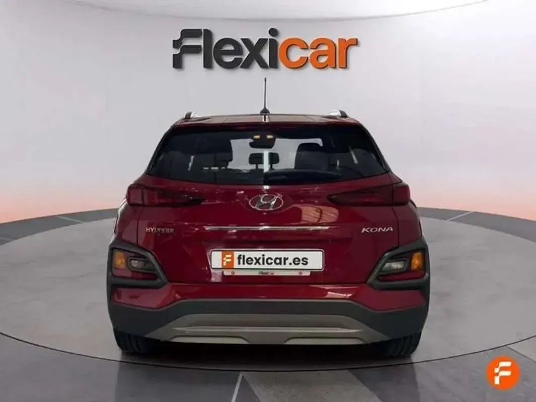 Usado Hyundai Kona 120 CV (88 kW) 2018 Rojo SUV