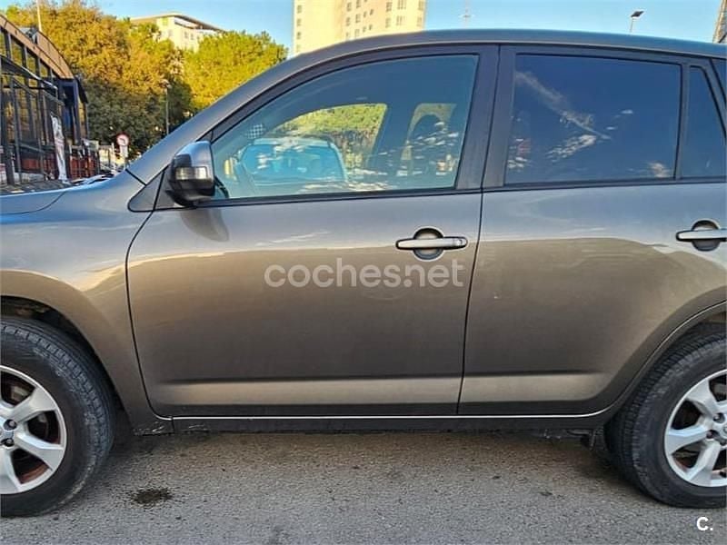 Usado Toyota RAV4 Active 150 CV (110 kW) 2011 Beige SUV