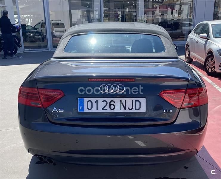 Usado Audi A5 Cabriolet S-Line 177 CV (130 kW) 2012 Negro Descapotable