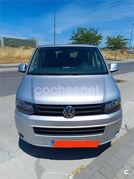 Käytetty VW Transporter 102 HP (75 kW) 2011 Harmaa Van