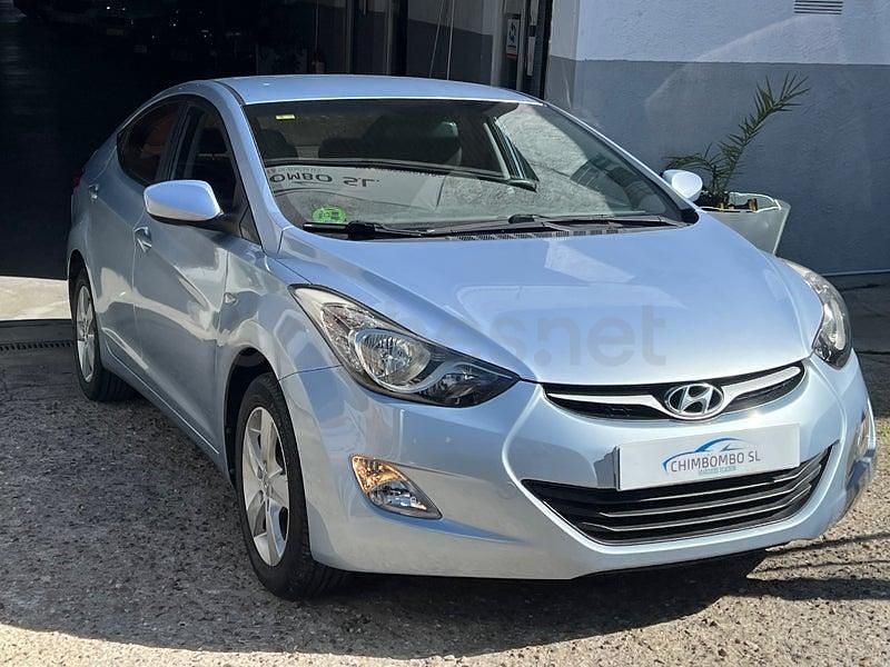 Usado Hyundai Elantra GLS 132 CV (97 kW) 2011 Azul Berlina