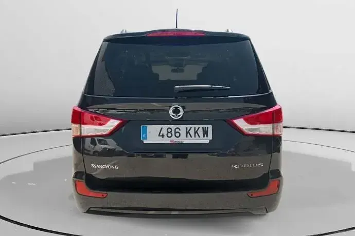 Usado SsangYong Rodius 178 CV (130 kW) 2018 Monovolumen