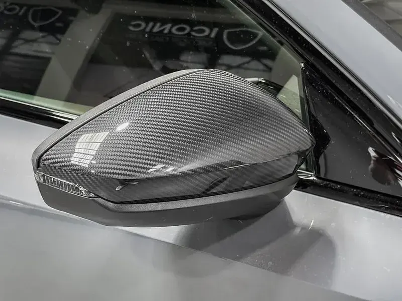 Nuevo Audi RS3 400 CV (294 kW) 2026 Gris / plata Berlina