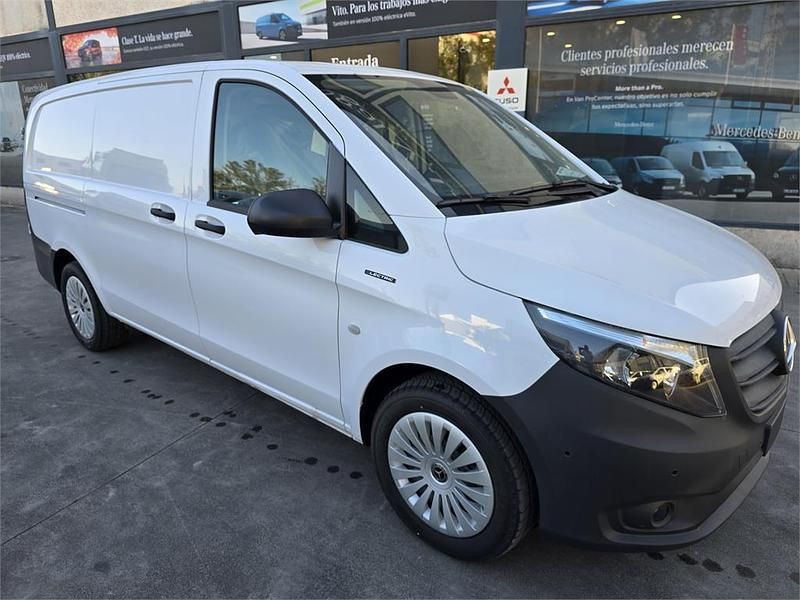 Usado Mercedes e-Vito 85 kW (116 CV) 2025 Blanco Monovolumen