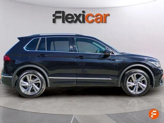 Usado VW Tiguan R-line 150 CV (110 kW) 2023 Negro SUV