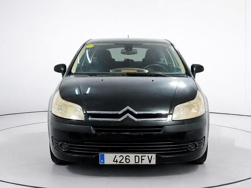 Begagnad Citroën C4 110 HK (80 kW) 2005 Svart Sedan