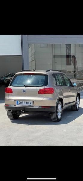 Usado VW Tiguan Sport 140 CV (102 kW) 2013 Beige SUV