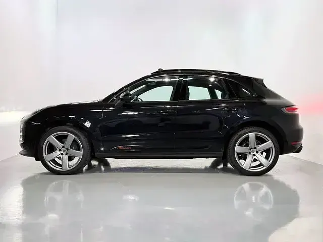 Usado Porsche Macan 245 CV (180 kW) 2021 Negro SUV