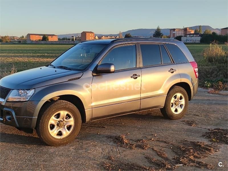 Azul Usado 2008 Suzuki Grand Vitara SUV | 8700 € (Precio justo) - Imagen 1/4