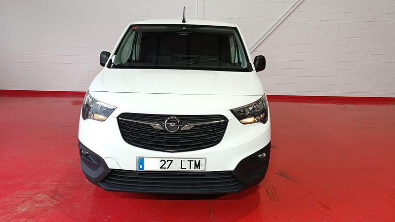Usado Opel Combo S 100 CV (73 kW) 2021 Blanco Berlina