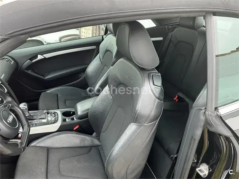 Usado Audi A5 Cabriolet 211 CV (155 kW) 2012 Negro Descapotable